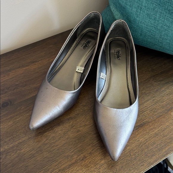 Mossimo Supply Co. Shoes - Mossimo Supply Co. Black Leather Upper Shoes